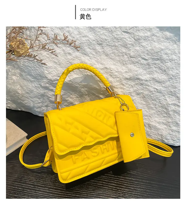 Green Quilted Shoulder Bag 2024 Autumn New — feature 28
