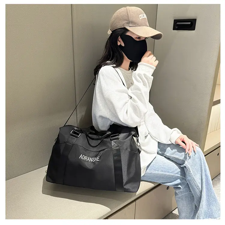 Pink Travel Fitness Bag with 3 Pockets — feature 17
