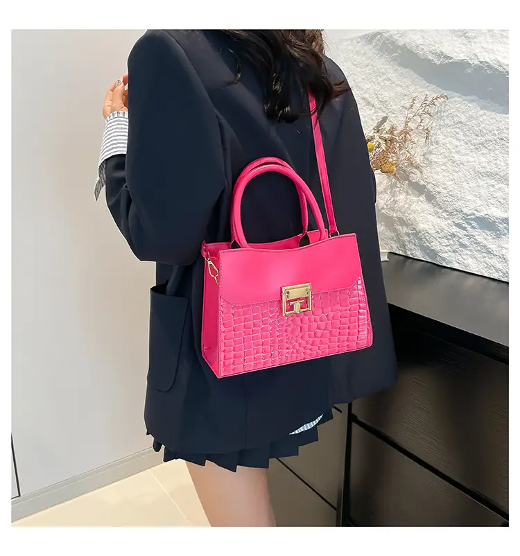 2024 Autumn Stylish Handbags for Women — feature 13