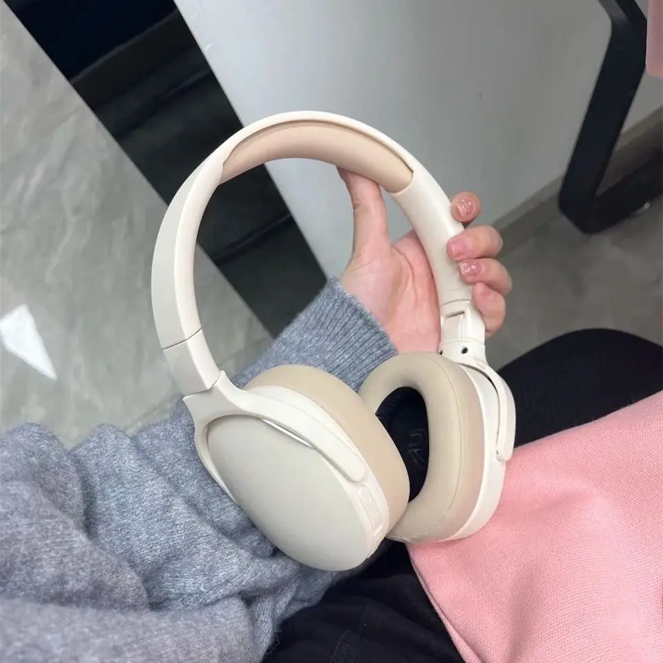 Wireless Headset for Sports & Gaming with Bluetooth Connectivity β feature 4