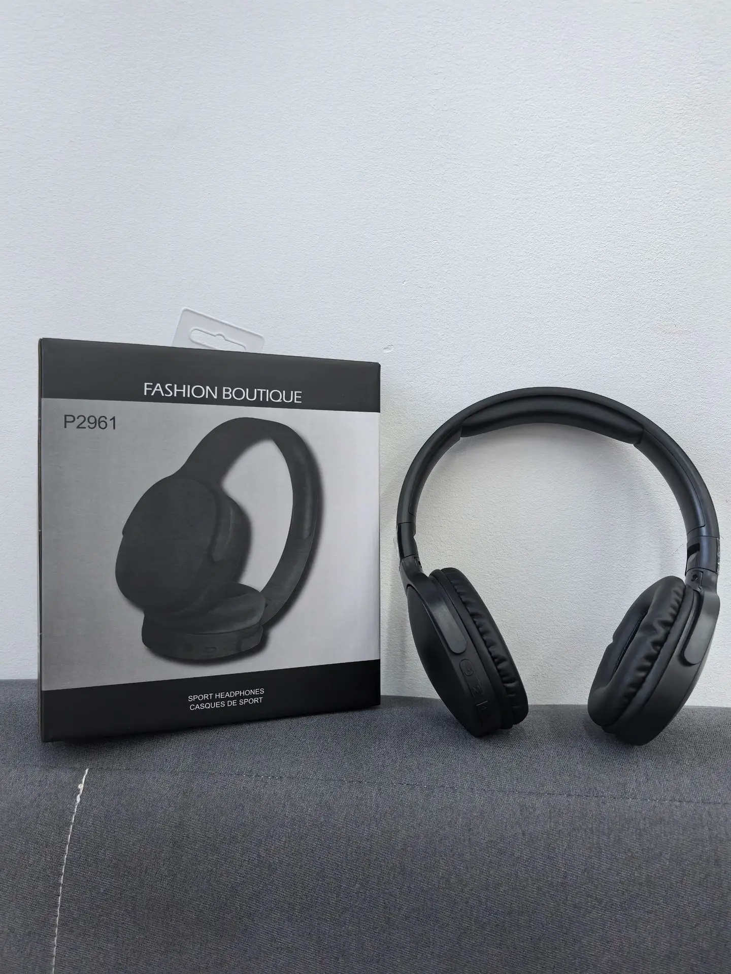 Wireless Headset for Sports & Gaming with Bluetooth Connectivity