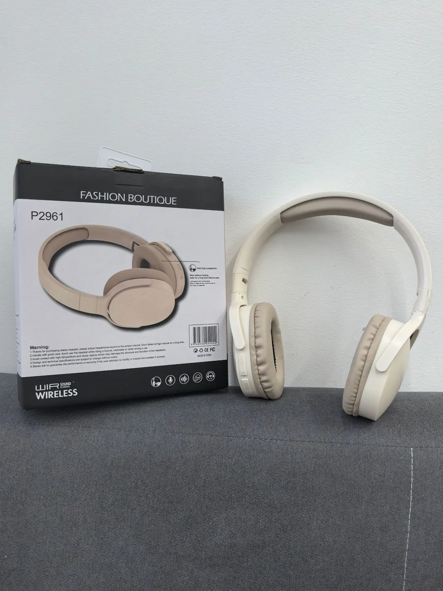 Wireless Headset for Sports & Gaming with Bluetooth Connectivity - Image 5