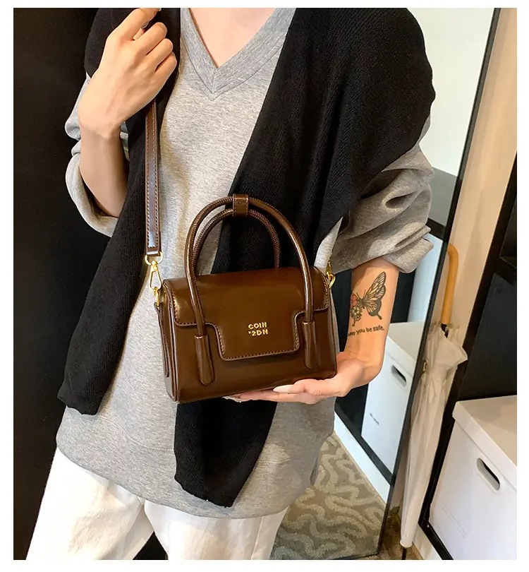 Women's 2024 Autumn White Square Handbag with One Shoulder Crossbody — feature 1