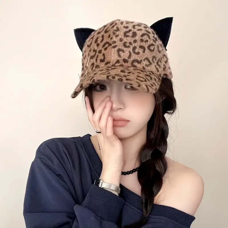 European Leopard Cat Ear Cap Autumn Winter Sunshade Hat — feature 5