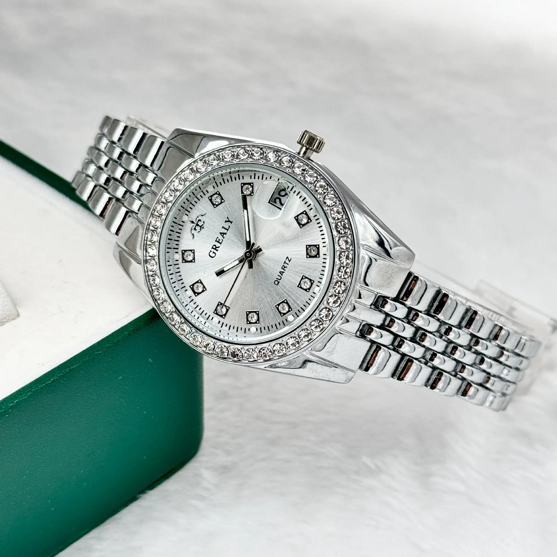Grealy Cross-Border Diamond-Encrusted Women's Quartz Watch — feature 12