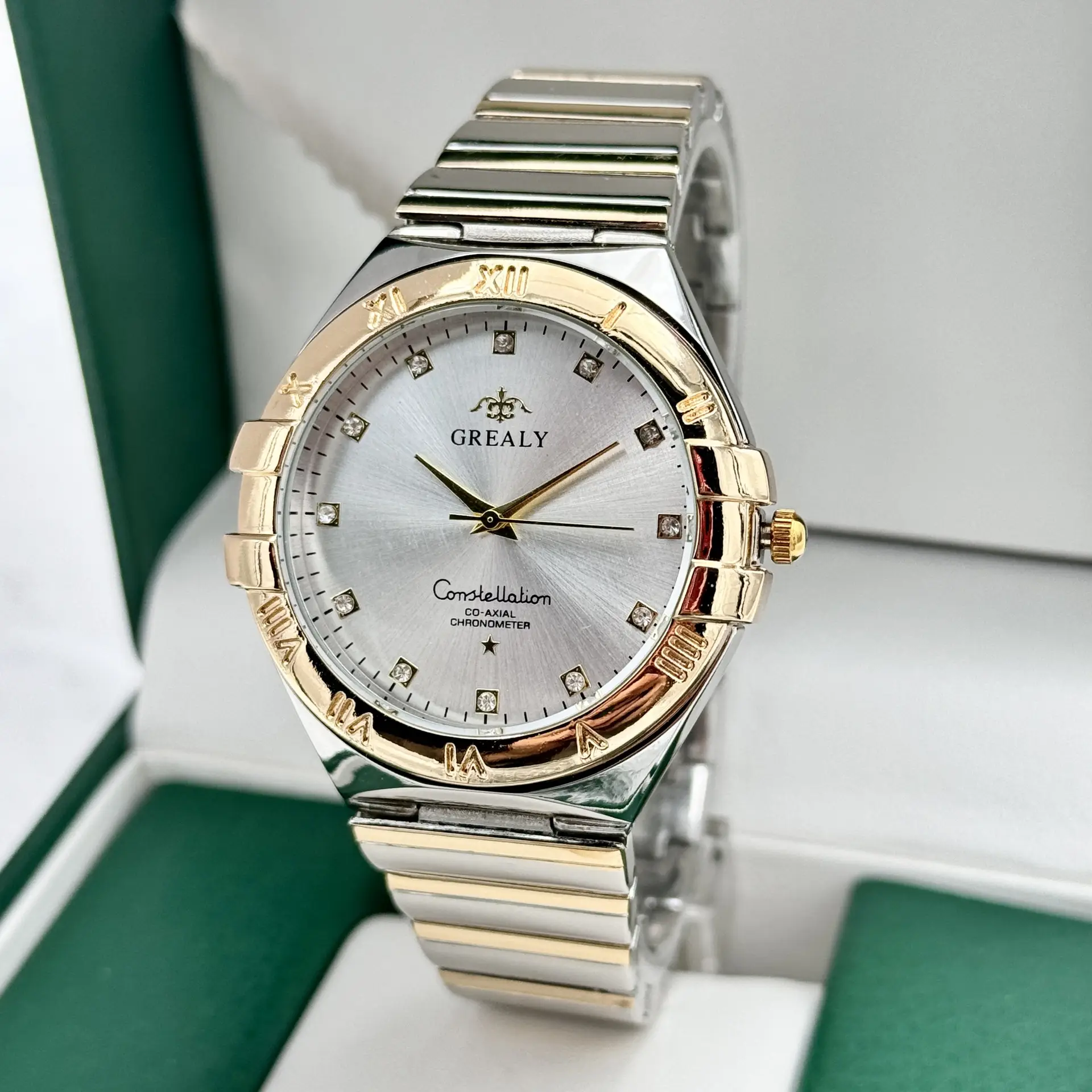 Gold Cross-Border Waterproof Couple's Watch with Temu Steel Band — feature 10