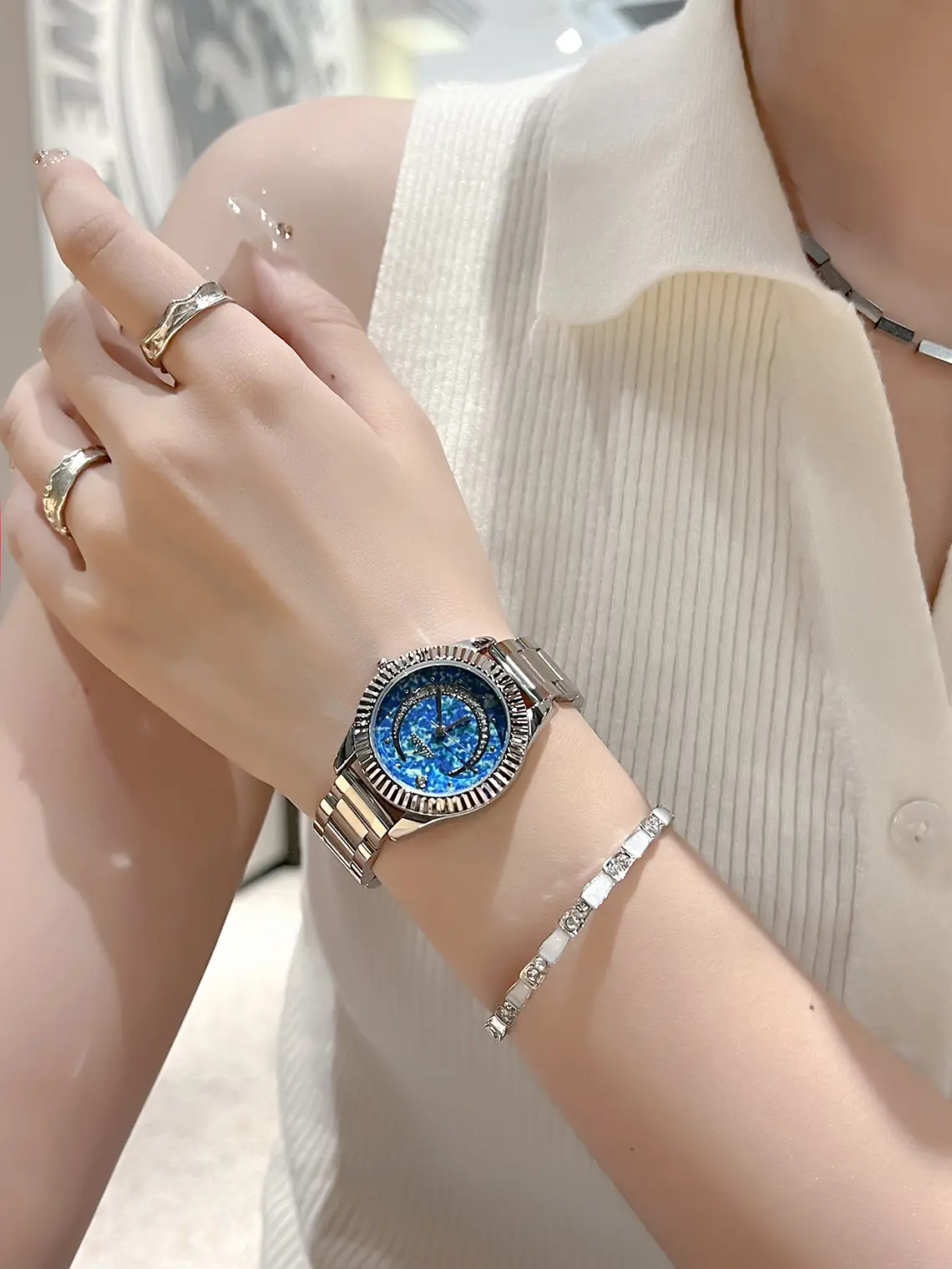Women's Blue Starry Sky Moon Watch with Crystal Dial — feature 4