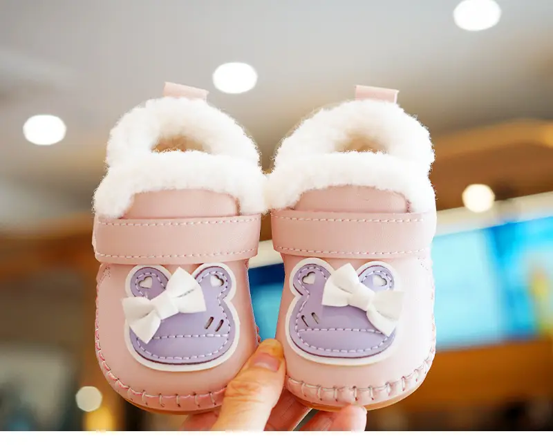 Baby Winter Fleece Slippers Cream Yellow 0-1Yr — feature 7