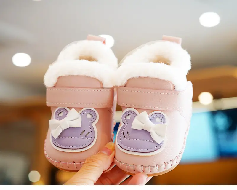Baby Winter Fleece Slippers Cream Yellow 0-1Yr — feature 9