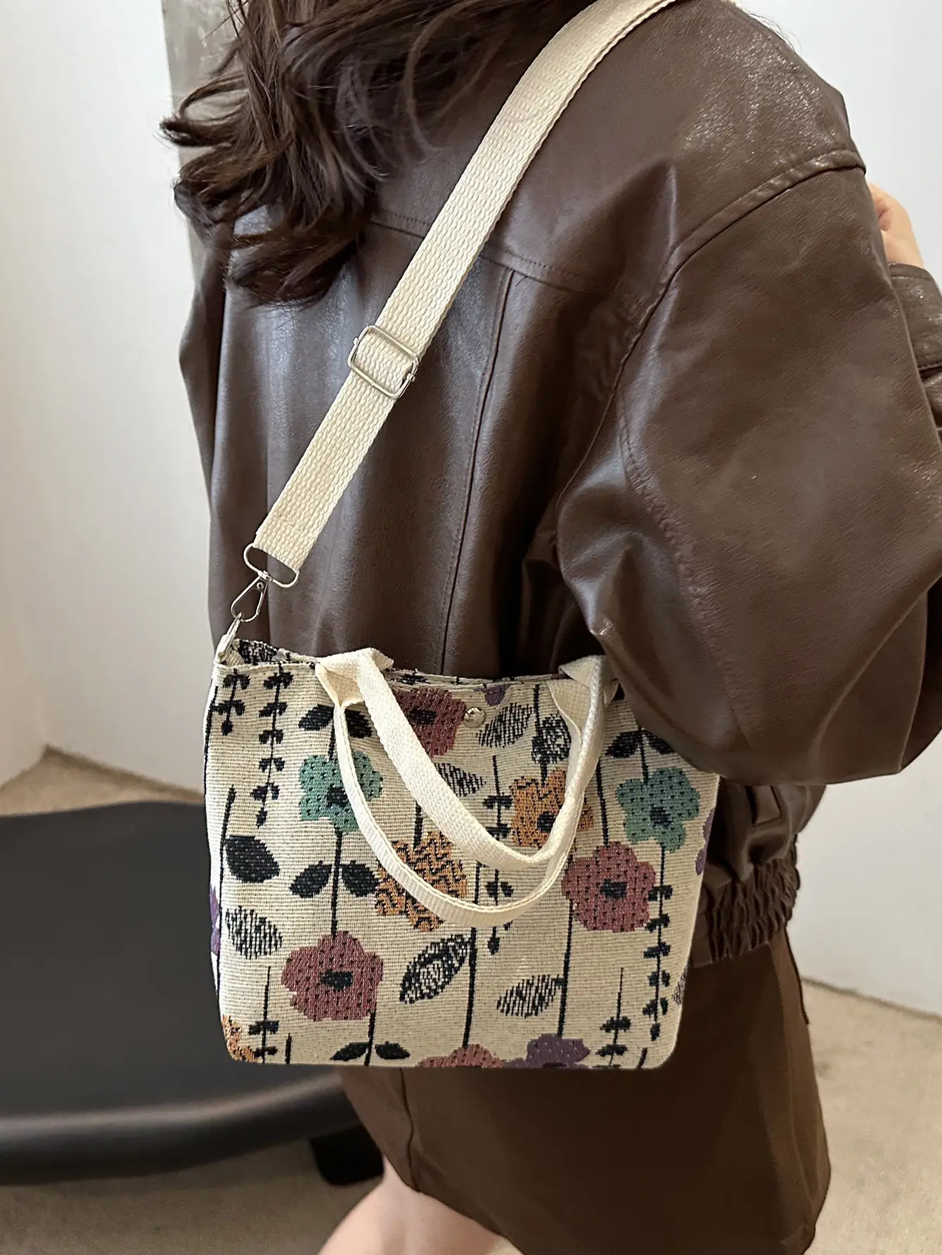 Large Capacity Ethnic Crossbody Bag Women 2024 New Canvas Commuter - Image 7