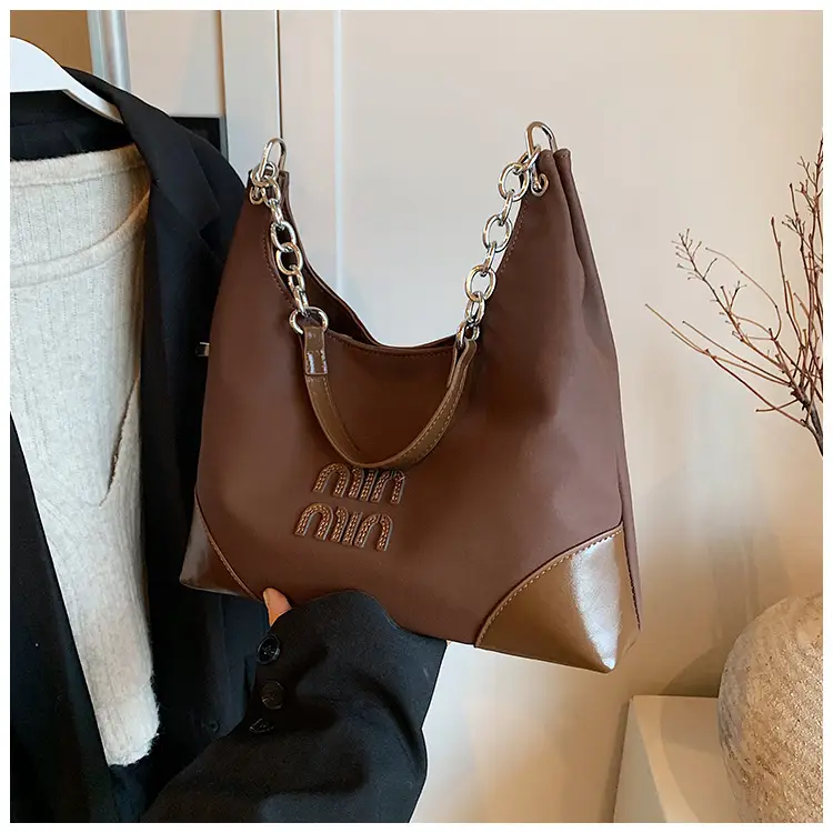 Frosted Shoulder Bag Women Retro Chain Armpit Bag — feature 13