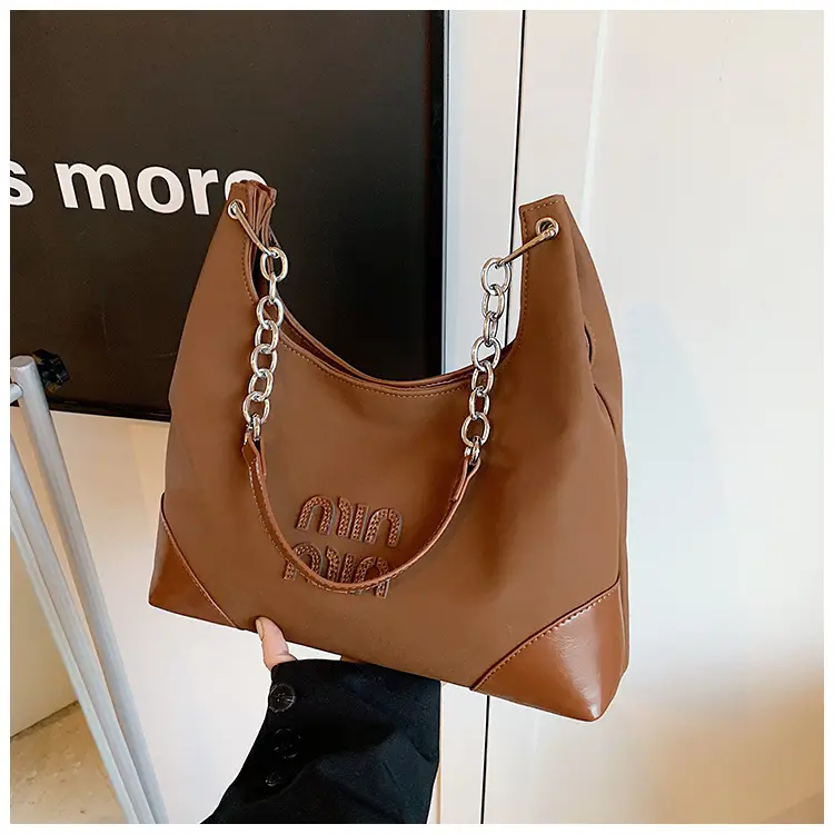 Frosted Shoulder Bag Women Retro Chain Armpit Bag — feature 15