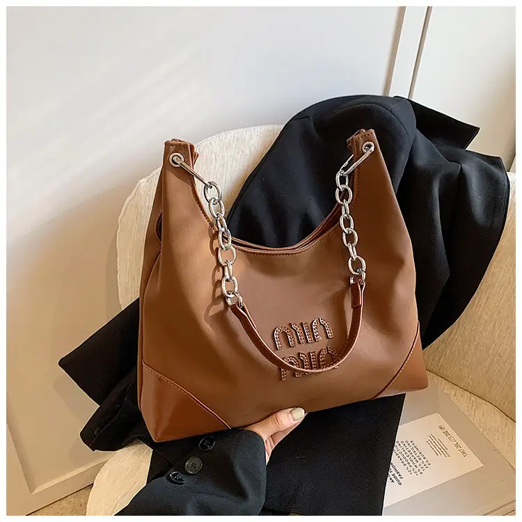 Frosted Shoulder Bag Women Retro Chain Armpit Bag — feature 16