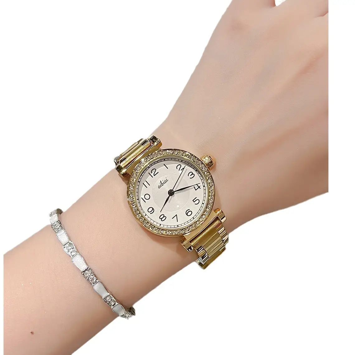 Vintage Women's Quartz Watch with Yellow Leather Band - Image 7