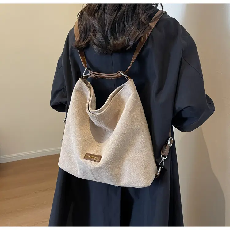 Black Retro Commuter Tote Bag Women 2024 — feature 17
