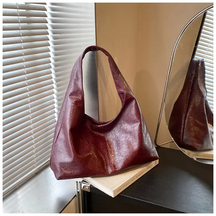 Black Korean Style Tote Bag for Women 2025 — feature 13
