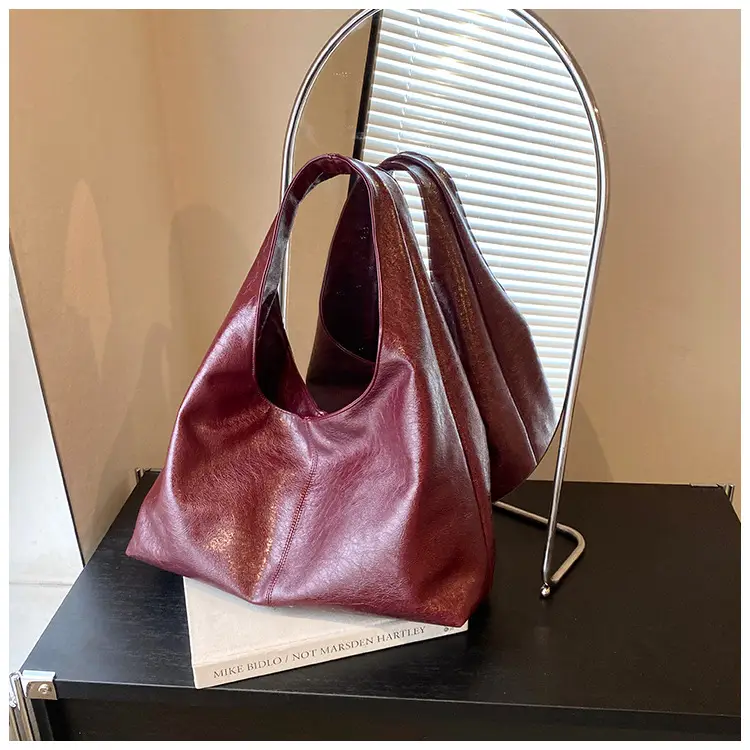 Black Korean Style Tote Bag for Women 2025 — feature 14