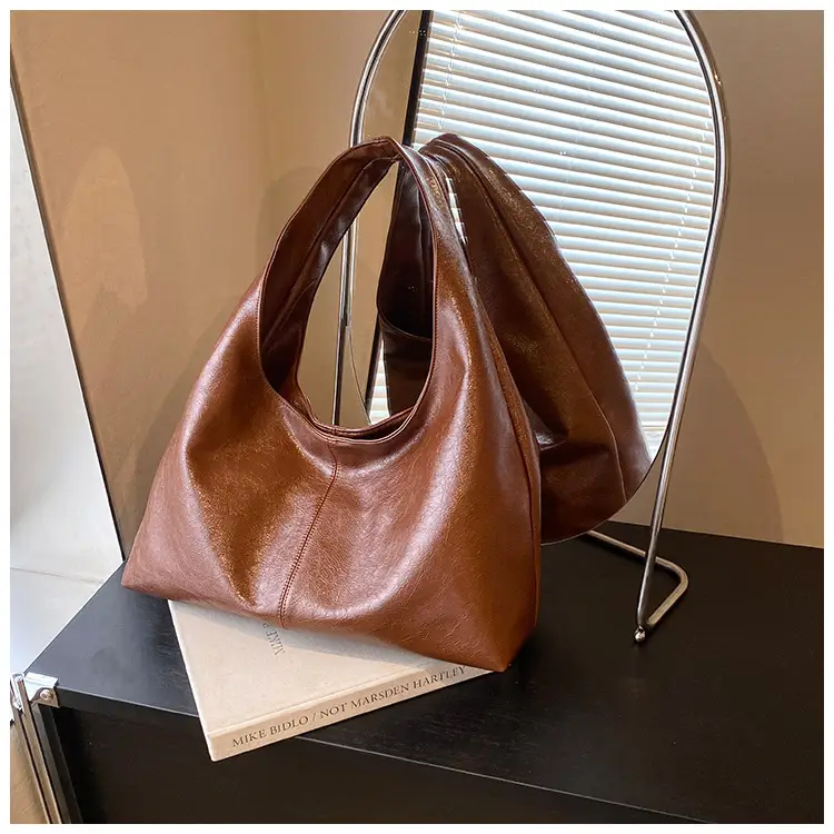 Black Korean Style Tote Bag for Women 2025 — feature 16