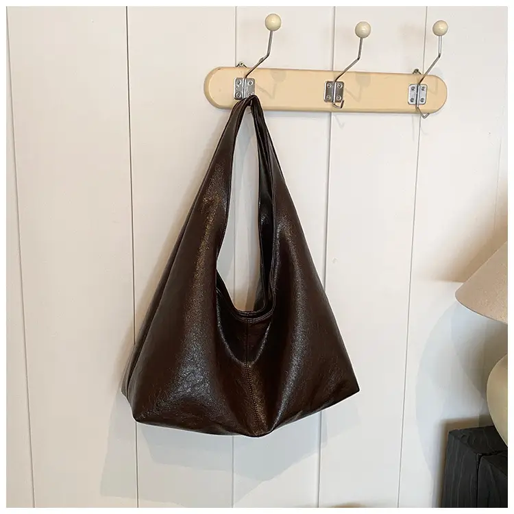 Black Korean Style Tote Bag for Women 2025 — feature 27