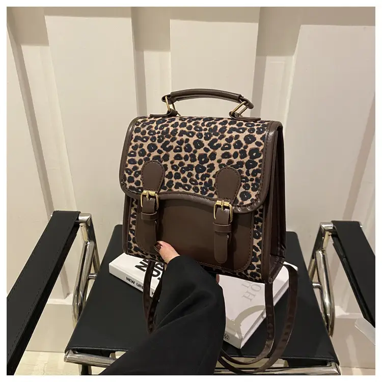 Leopard Print Shoulder Bag for Women Autumn Winter College Style — feature 16