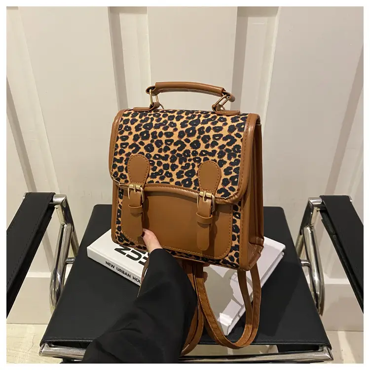 Leopard Print Shoulder Bag for Women Autumn Winter College Style — feature 17
