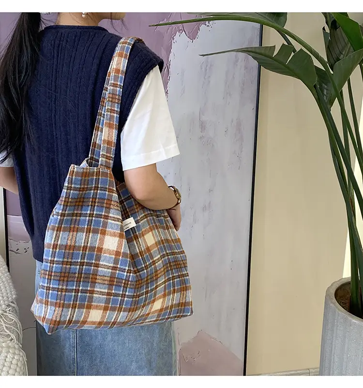 Retro Wool Plaid Shoulder Bag Women's Autumn Winter — feature 34