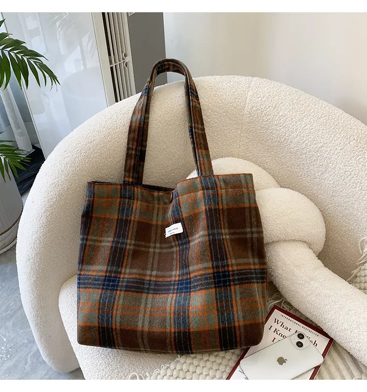 Retro Wool Plaid Shoulder Bag Women's Autumn Winter — feature 46