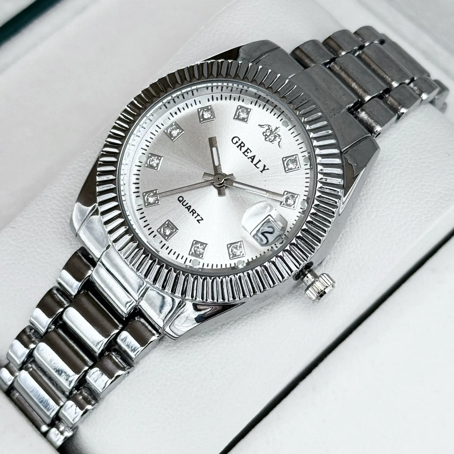 Gold Plated Women's Quartz Watch with Diamond Dial