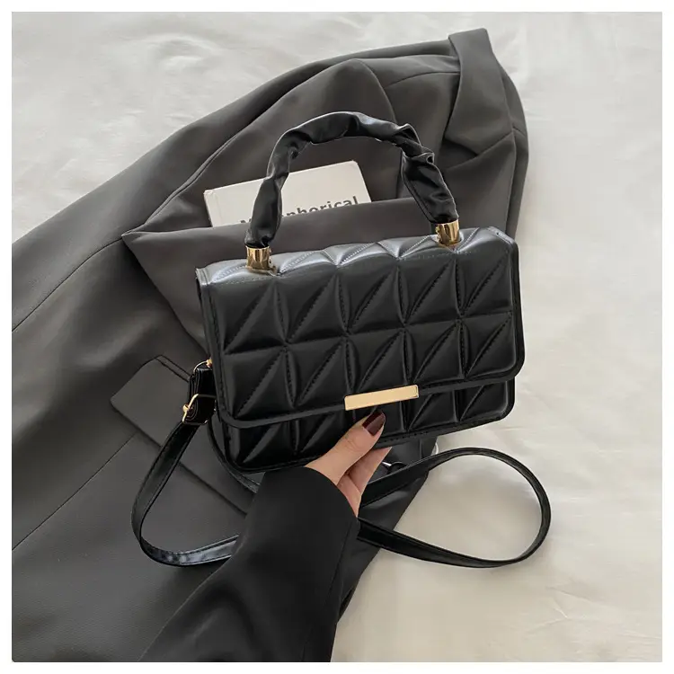 Women Rhombic Quilted Handbag White Black Shoulder Crossbody — feature 18