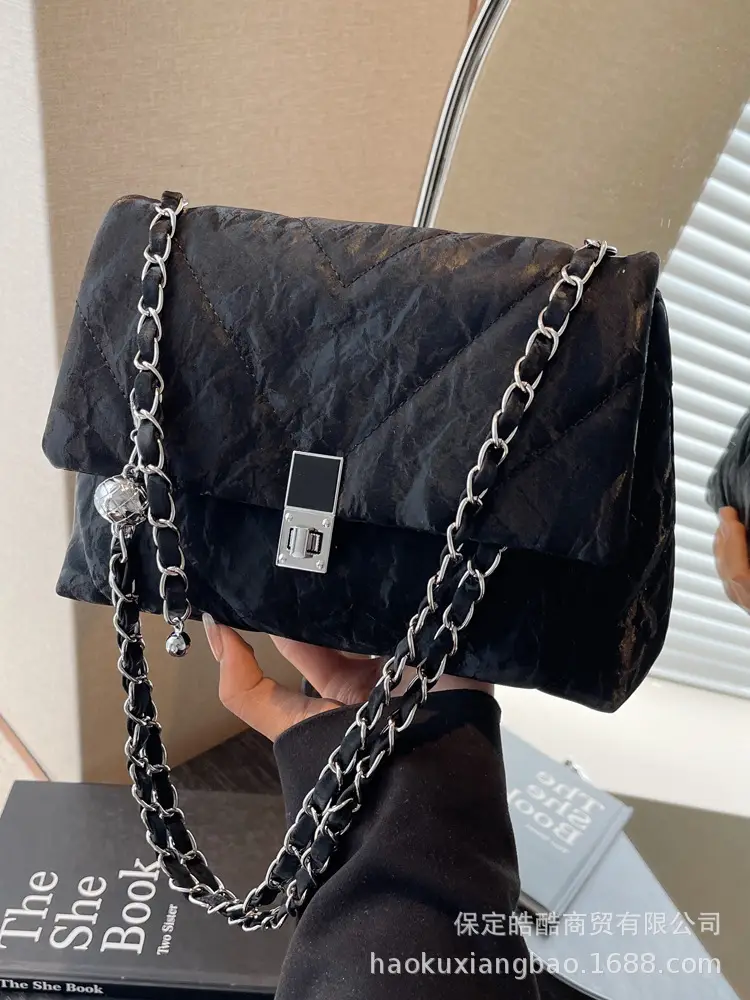 Women's Cream Chain Shoulder Bag Autumn Winter - Image 7