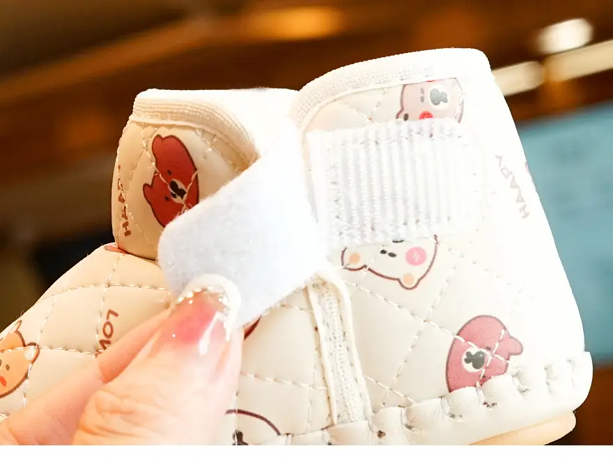 Baby Shoes Fleece Lined Non-Slip Winter 0-1 Yr — feature 2