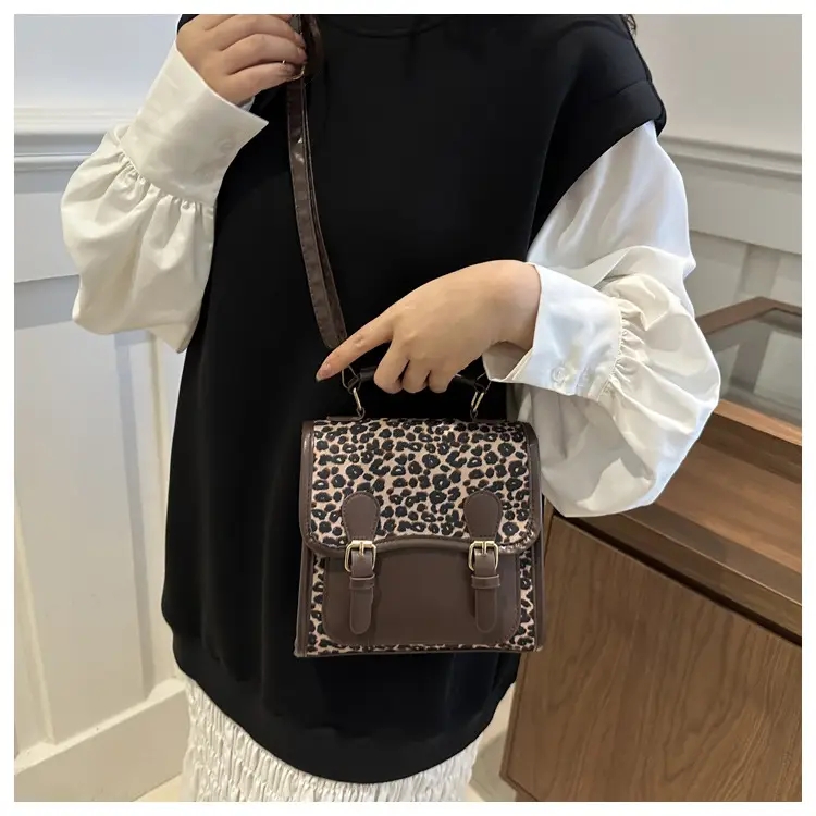 Leopard Print Shoulder Bag 2024 Korean Style — feature 12