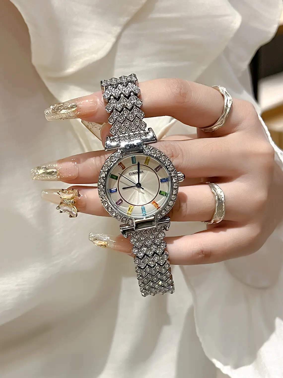 Luxury Colored Diamond Watch Set for Women — feature 3