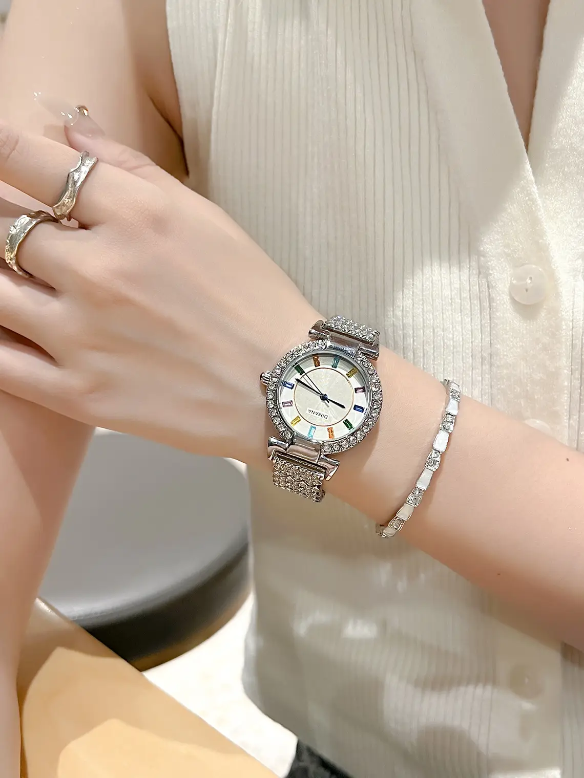 Luxury Colored Diamond Watch Set for Women — feature 6