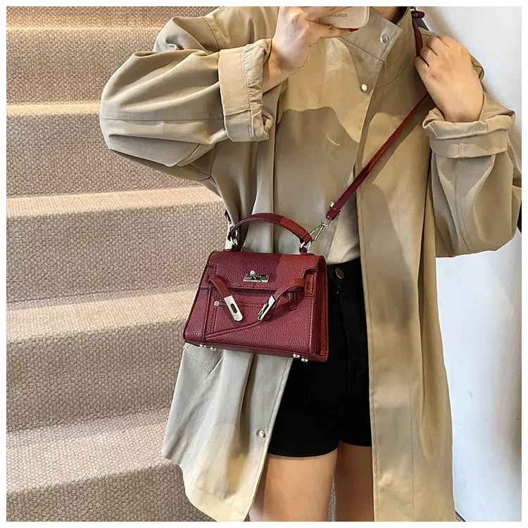 Women's Maroon Leather Shoulder Bag 2024 New Style — feature 28