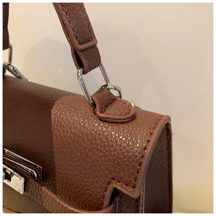 Women's Maroon Leather Shoulder Bag 2024 New Style — feature 46