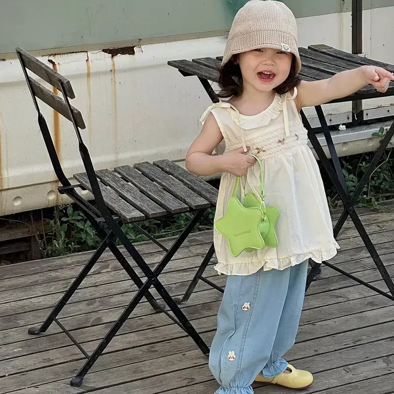Star Shape Green Crossbody Bag for Girls - Image 9