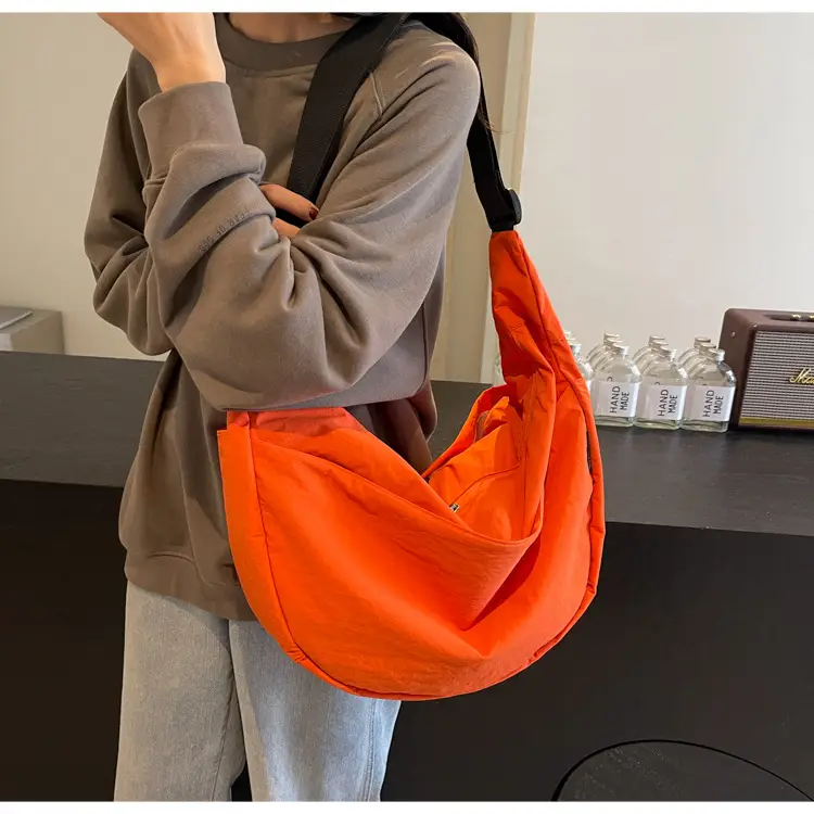 Women's Casual Crossbody Bag Large Capacity Nylon Cloth 2024 — feature 27