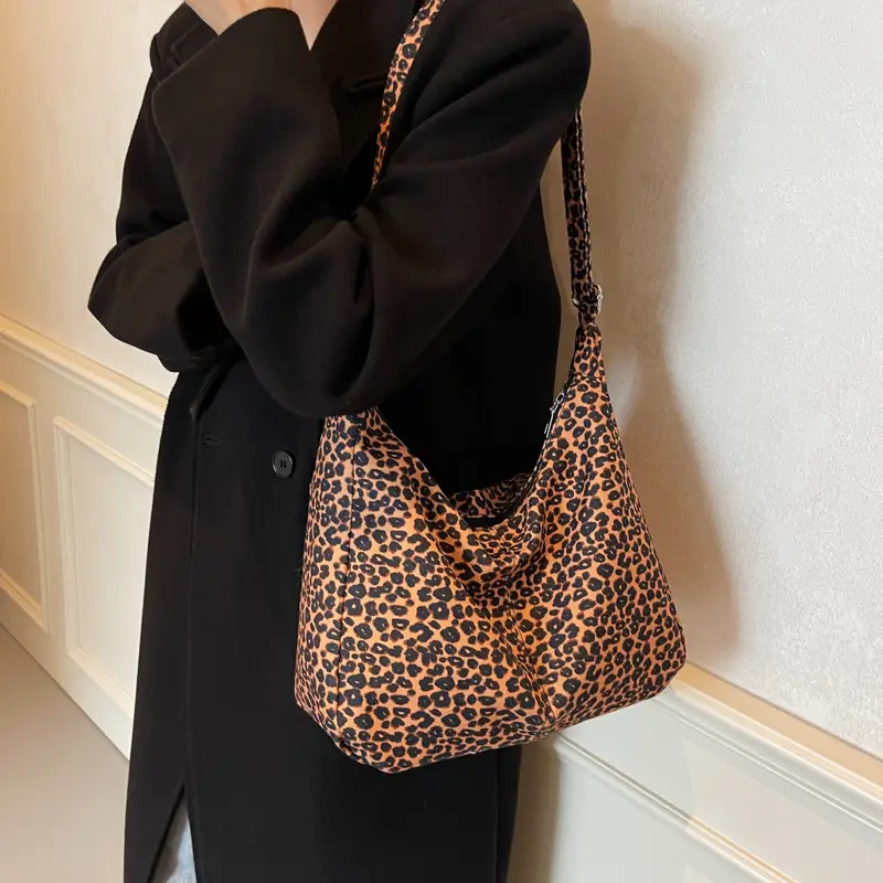 Leopard Print Velvet Shoulder Bag Large Capacity - Image 5