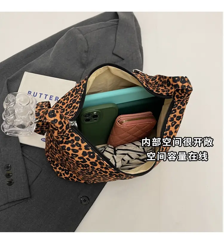 Leopard Print Velvet Shoulder Bag Large Capacity — feature 8