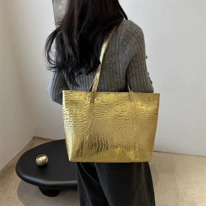 2024 Fashion Large Crocodile Tote Bag Patent Leather Women - Image 5