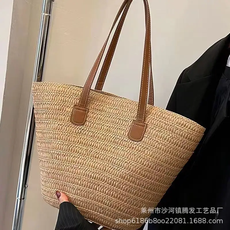 Women Straw Shoulder Bag Large Capacity Beach Commute — feature 3