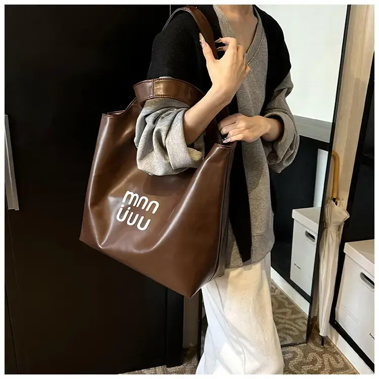 Women's Korean Style Shoulder Bag Brown Large Capacity — feature 14