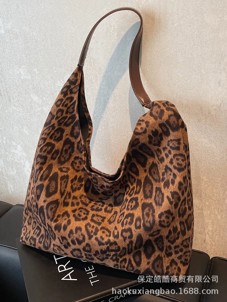 Leopard Print Large Cap Bag Women Retro Texture Shoulder - Image 5