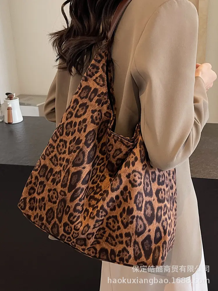 Leopard Print Large Cap Bag Women Retro Texture Shoulder - Image 6