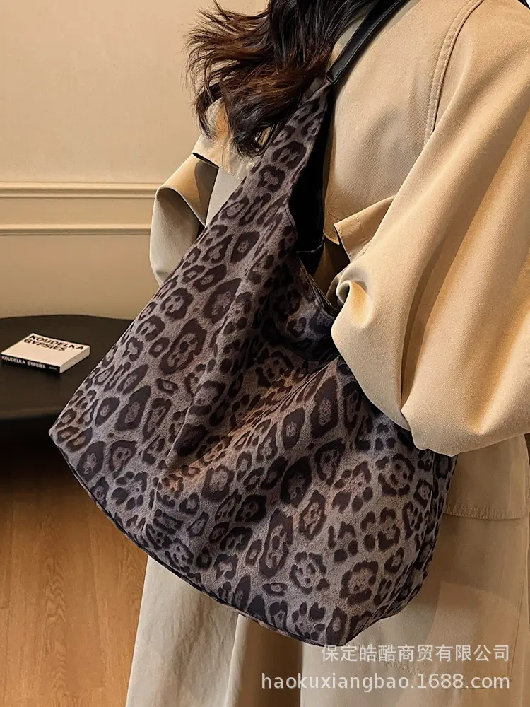 Leopard Print Large Cap Bag Women Retro Texture Shoulder - Image 7