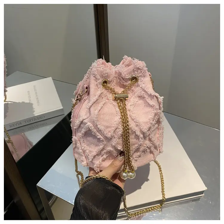 New Drawstring Bucket Bags for Women Autumn 2024 — feature 18