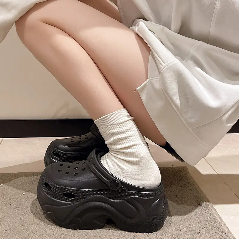 Winter Super Thick fleece-lined Thick-soled Women's High Heel Cotton Hole Shoes Cartoon Indoor and Outdoor Two-wear Slip-on Cotton Slippers