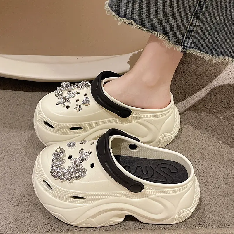 Winter Super Thick fleece-lined Thick-soled Women's High Heel Cotton Hole Shoes Cartoon Indoor and Outdoor Two-wear Slip-on Cotton Slippers