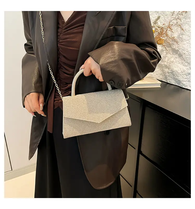 Women's Diamond Square Shoulder Bag 2024 Autumn — feature 19